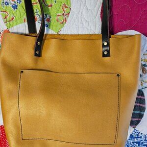 Portland Leather Medium Classic Tote-Honeycomb